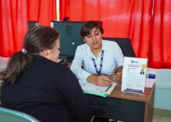 Persisten trabas burocráticas en oficinas del SAT de José María Morelos; usuarios denuncian exceso de trámites