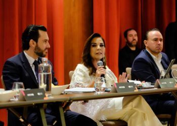 Mara Lezama fortalece la promoción turística de Quintana Roo en FITUR 2026 junto a secretarias y secretarios de Turismo de México