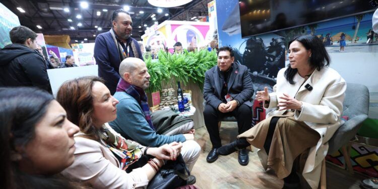 Estefanía Mercado impulsa alianzas globales y consolida a Playa del Carmen como potencia turística en FITUR 2026