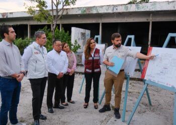 Anuncian Mara Lezama y Alejandro Svarch recuperación del antiguo hospital Kumate para construir el Hospital Materno Infantil de Cancún