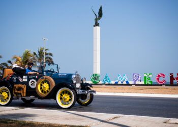 Rally Maya México llega a Campeche en su 12ª edición y une cultura, historia y autos clásicos