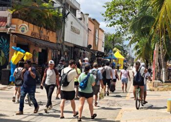 Se reactivan actividades económicas y turísticas en Tulum tras jornada de violencia