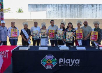 Gobierno de Estefanía Mercado presenta oficialmente el Carnaval de Puerto Aventuras 2026