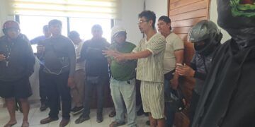 Motorepartidores se manifiestan en Tulum contra presuntos abusos policiales; exigen alto a extorsiones