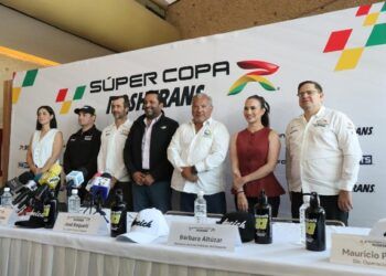 Presentan en Tuxtla Gutiérrez la carrera de la Súper Copa Roshfrans