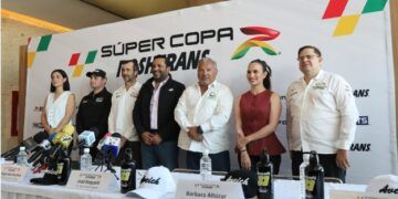 Presentan en Tuxtla Gutiérrez la carrera de la Súper Copa Roshfrans