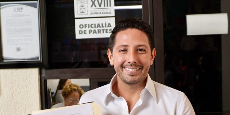 Presenta Renán Sánchez Tajonar informe legislativo con enfoque en medio ambiente, bienestar animal y transparencia