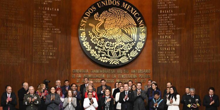 Claudia Sheinbaum Pardo y Mara Lezama Espinosa refrendan compromiso con la justicia social en el 109 aniversario de la Constitución