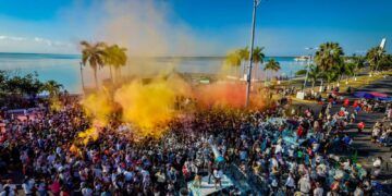 Run Colors pinta de colores el Boulevard Bahía de Chetumal