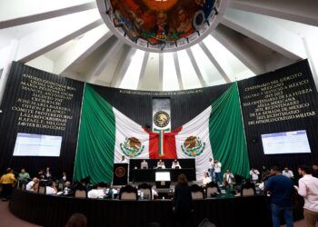 Aprueba Congreso iniciativa de Renán Sánchez Tajonar para endurecer sanciones por delitos ambientales en Quintana Roo
