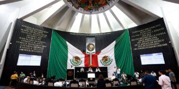Aprueba Congreso iniciativa de Renán Sánchez Tajonar para endurecer sanciones por delitos ambientales en Quintana Roo