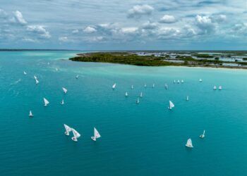 Copa Azur 2026 en Bacalar cierra el Circuito Estatal de Vela rumbo a la Olimpiada CONADE