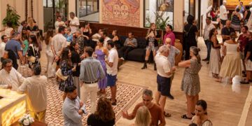 Arte internacional llega a Tulum Country Club con exposición del discípulo de Salvador Dalí