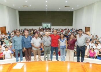 Diego Castañón Trejo impulsa acciones sociales con la CROC para fortalecer el bienestar de las familias trabajadoras en Tulum