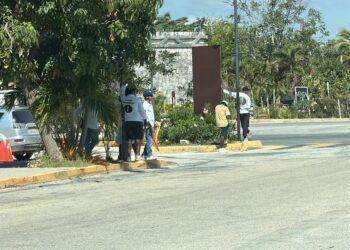 Prestadores de servicios denuncian persistencia de “jaladores” en zona arqueológica de Tulum