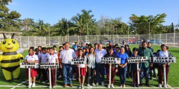 Inauguran cancha de fútbol 7 en Carlos A. Madrazo con “Mundialito” infantil que reúne a comunidades rurales