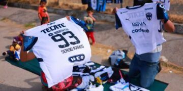 Piratería rumbo al Mundial 2026: el reto legal que México no puede ignorar
