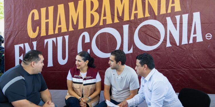 Estefanía Mercado y Eugenio Segura llevan “Chambamanía” a Puerto Aventuras; más de 500 personas atendidas