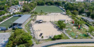 Tulum rehabilita su Unidad Deportiva; renuevan canchas y mejoran iluminación