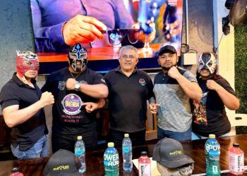 DESTINO FINAL: máscaras y cabelleras en juego en la Arena Colonos