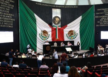 Congreso de Quintana Roo decreta el “Día de la Identidad Chetumaleña” y promueve donación de sangre mensual