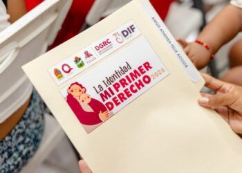 Entregan actas extemporáneas en Tulum para garantizar el derecho a la identidad de niñas y niños