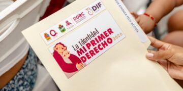 Entregan actas extemporáneas en Tulum para garantizar el derecho a la identidad de niñas y niños