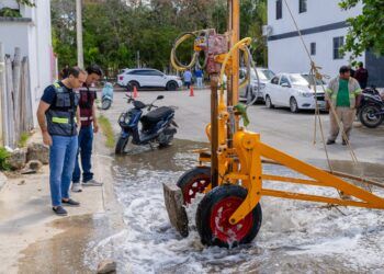 Refuerza Ayuntamiento de Tulum limpieza de pozos para prevenir encharcamientos