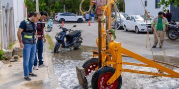Refuerza Ayuntamiento de Tulum limpieza de pozos para prevenir encharcamientos