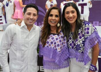 Renán Sánchez Tajonar respalda acciones de seguridad y reconocimiento a mujeres en Quintana Roo