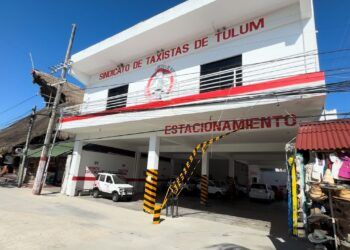 Analizan ampliar transporte colectivo a colonias en regularización en Tulum