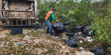 Retiran tiradero clandestino junto al cenote El Cristal en Tulum tras denuncias ciudadanas