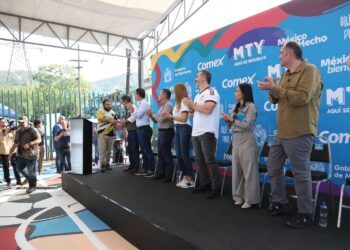 Comex por un México Bien Hecho y la comunidad de Monterrey rehabilitan la cancha de la colonia Independencia