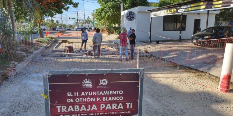 Avanza obra pluvial en Forjadores para reducir encharcamientos en Chetumal