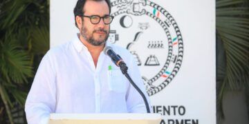 Playa del Carmen paga bono a más de mil policías; Ayuntamiento destina 26.4 mdp