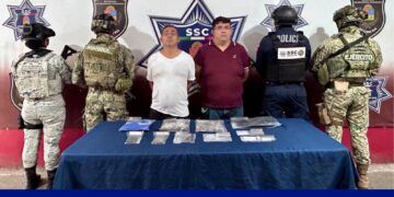 Capturan a dos presuntos narcomenudistas con droga en Cancún