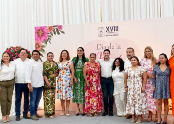 Renán Sánchez reconoce a las madres como pilar de la familia y motor del desarrollo social