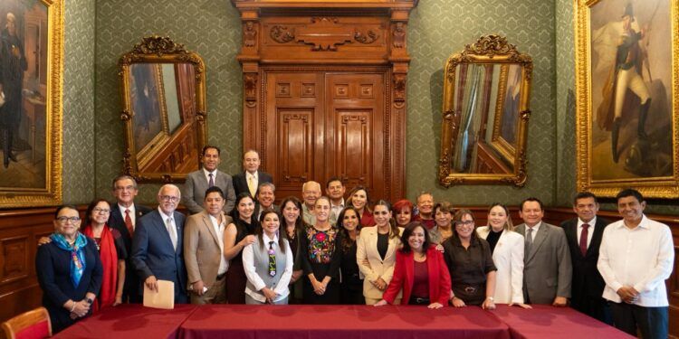 Mara Lezama participa con Claudia Sheinbaum en revisión de avances del IMSS Bienestar