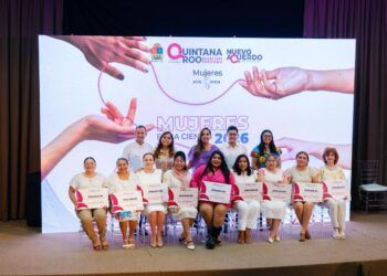 Mara Lezama impulsa a mujeres científicas con apoyo a proyectos de investigación en Quintana Roo