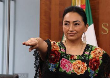 Pide licencia Anahí González y toma protesta Maribel Cruz como senadora suplente
