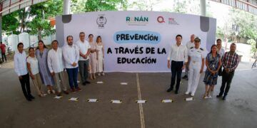 Renán Sánchez Tajonar impulsa en Cozumel programa de prevención desde las aulas