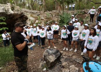 Más de 100 voluntarios se unen con Bepensa en jornada de limpieza y conservación en Puerto Aventuras