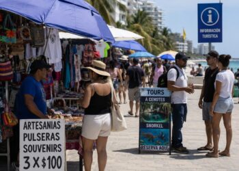 Comercio ambulante y servicios turísticos lideran la informalidad en Quintana Roo