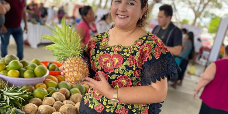 Astrid González Buenfil: raíces bacalarenses, cercanía ciudadana y liderazgo en crecimiento