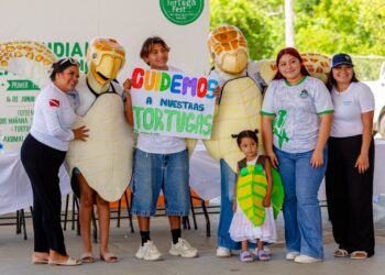 Tulum impulsa la conservación de las tortugas marinas con el Tortuga Fest 2026