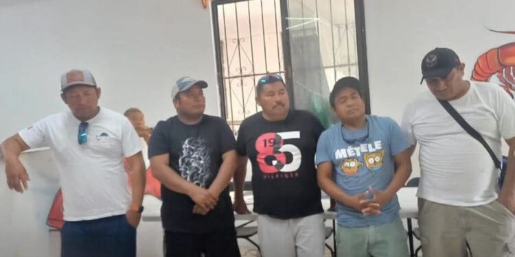 Renuevan dirigencia de cooperativa pesquera en Tulum