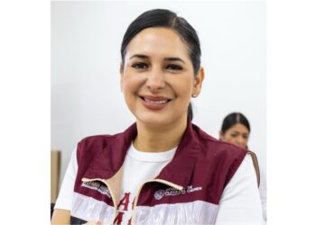 PETA Latino reconoce a Estefanía Mercado por acciones en favor del bienestar animal en Playa del Carmen