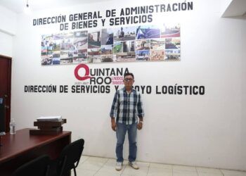 Se jubila Miguel Arcángel Caamal Pérez tras 48 años al servicio del Gobierno de Quintana Roo