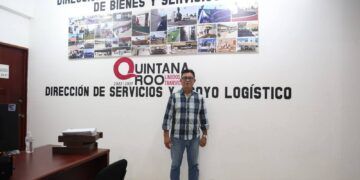 Se jubila Miguel Arcángel Caamal Pérez tras 48 años al servicio del Gobierno de Quintana Roo
