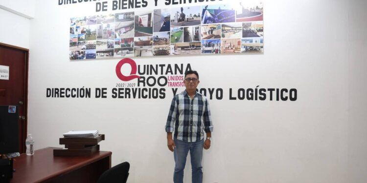 Se jubila Miguel Arcángel Caamal Pérez tras 48 años al servicio del Gobierno de Quintana Roo